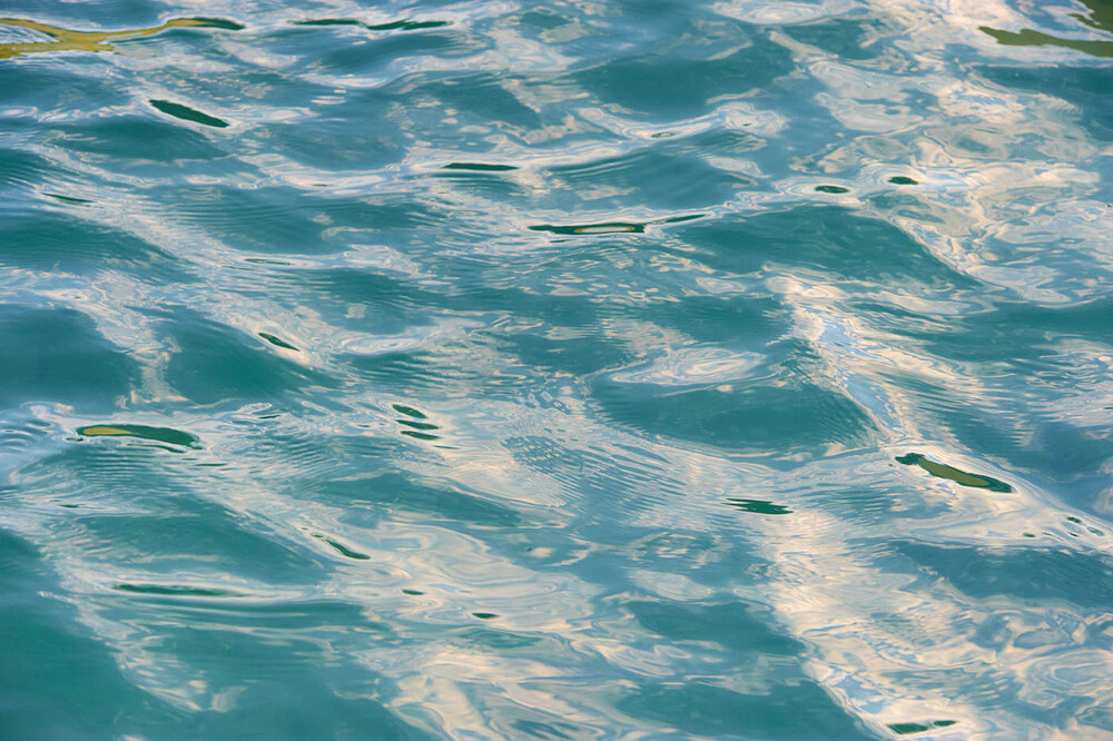 Wasseroberfläche des Wörthersee