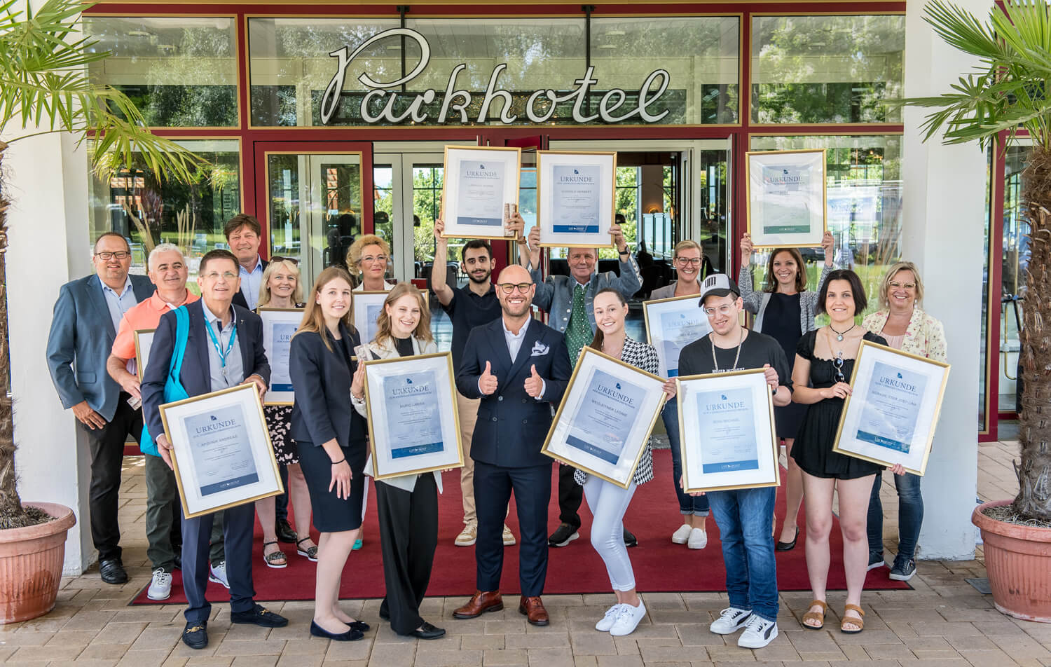 Das Team des Parkhotel Pörtschach bei der diesjährigen Mitarbeiterehrung